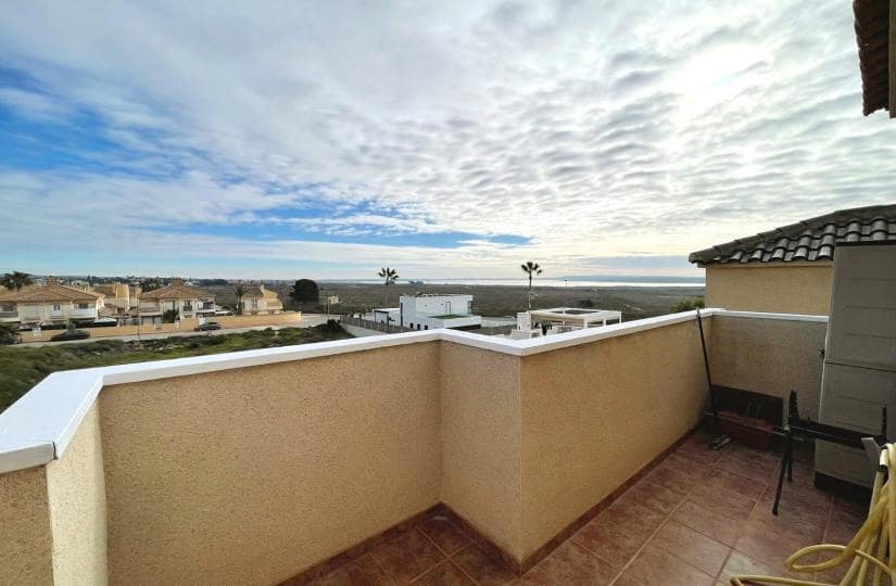 3 bedroom Townhouse for sale in Ciudad Quesada with garage - € 209,000 (Ref: 9523671)