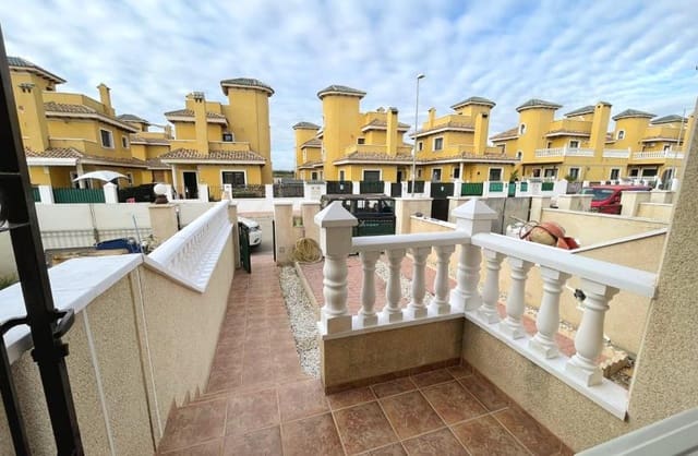 3 bedroom Townhouse for sale in Ciudad Quesada, Rojales with garage - € 209,000 (Ref: 9523671)