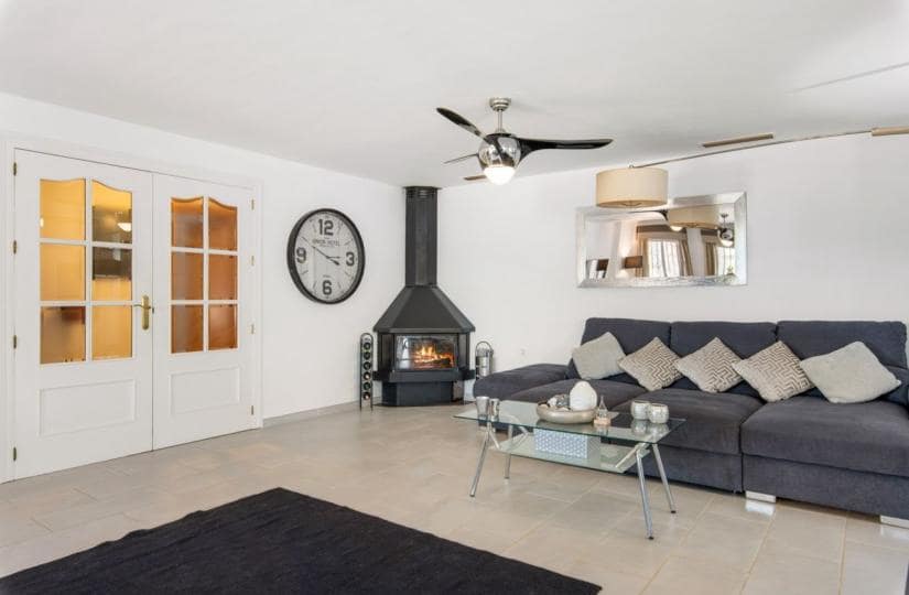 4 sovrum Finca/Hus på landet till salu i Catral med pool garage - 565 000 € (Ref: 9523672)