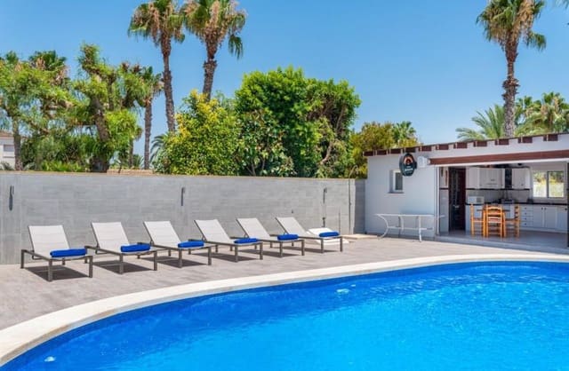 4 sovrum Finca/Hus på landet till salu i Catral med pool garage - 565 000 € (Ref: 9523672)