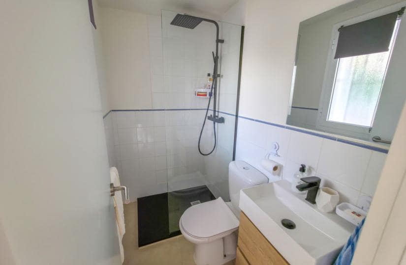 Apartamento de 2 habitaciones en Orihuela Costa en venta con piscina garaje - 199.999 € (Ref: 9523673)