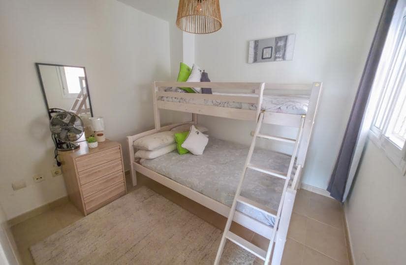 Apartamento de 2 habitaciones en Orihuela Costa en venta con piscina garaje - 199.999 € (Ref: 9523673)