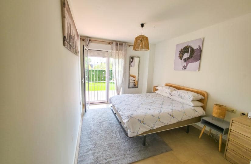 Apartamento de 2 habitaciones en Orihuela Costa en venta con piscina garaje - 199.999 € (Ref: 9523673)