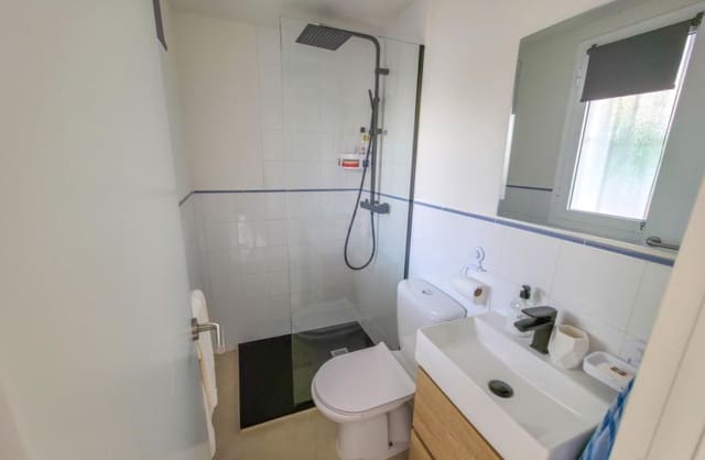 Apartamento de 2 habitaciones en Las Filipinas en venta con piscina garaje - 199.999 € (Ref: 9523673)