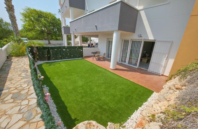 Apartamento de 2 habitaciones en Orihuela Costa en venta con piscina garaje - 199.999 € (Ref: 9523673)