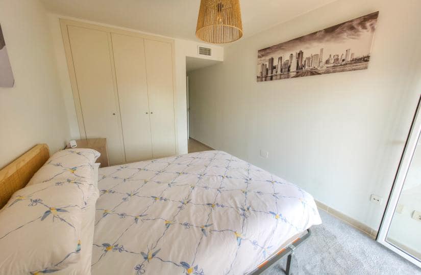 Apartamento de 2 habitaciones en Orihuela Costa en venta con piscina garaje - 199.999 € (Ref: 9523673)