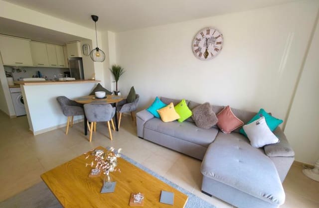 Apartamento de 2 habitaciones en Las Filipinas en venta con piscina garaje - 199.999 € (Ref: 9523673)