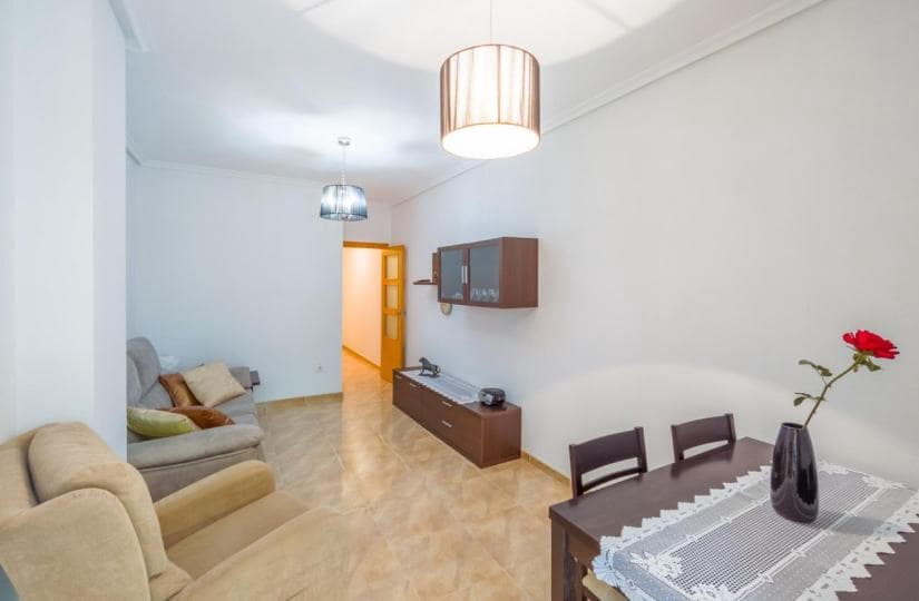 2 quarto Apartamento para venda em Torrevieja - 140 000 € (Ref: 9525820)