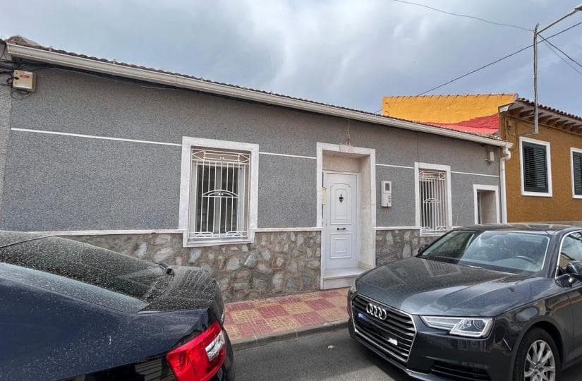 2 quarto Casa em Banda para venda em Jacarilla - 115 000 € (Ref: 9525821)