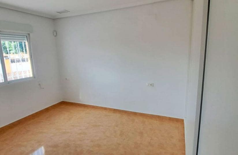 3 sovrum Finca/Hus på landet till salu i Catral med garage - 365 000 € (Ref: 9525940)