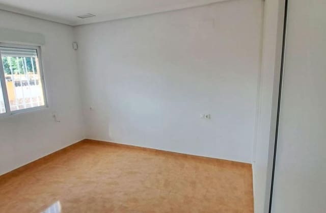 3 sovrum Finca/Hus på landet till salu i Catral med garage - 365 000 € (Ref: 9525940)