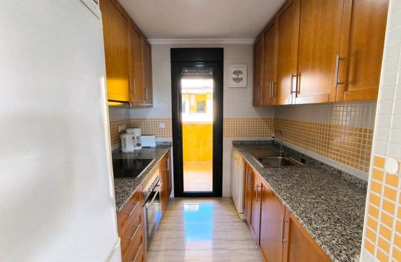 2 soverom Kjedet enebolig til salgs i Ciudad Quesada med svømmebasseng garasje - € 250 000 (Ref: 9529099)