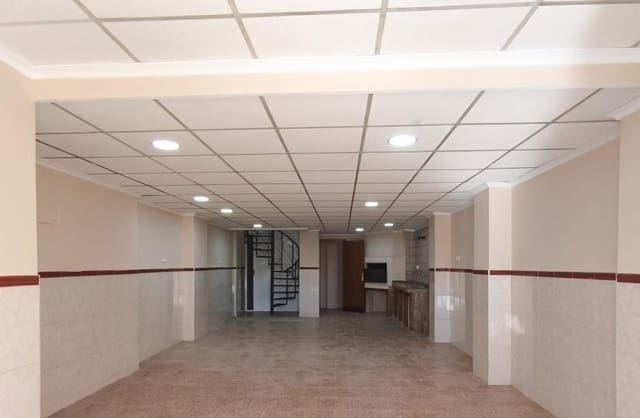 4 soveværelse Byhus til salg i Benejúzar med garage - € 165.000 (Ref: 9529100)