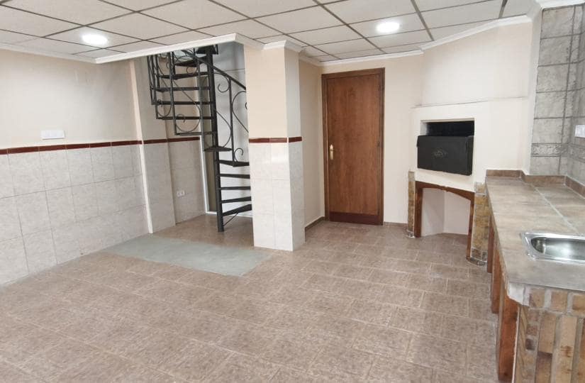 4 soveværelse Byhus til salg i Benejuzar med garage - € 165.000 (Ref: 9529100)