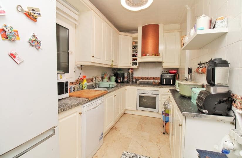 2 sovrum Lägenhet till salu i Playa Flamenca med pool garage - 189 950 € (Ref: 9535383)