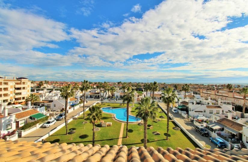 2 sovrum Lägenhet till salu i Playa Flamenca med pool garage - 189 950 € (Ref: 9535383)