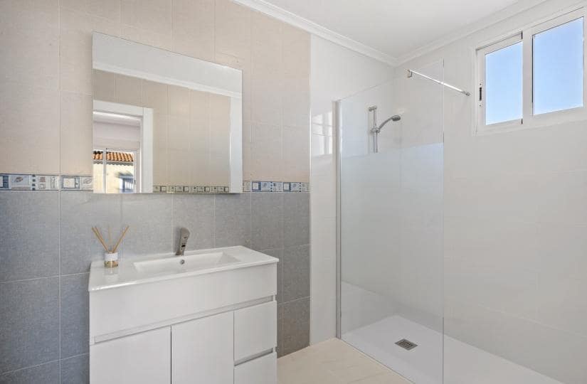 4 chambre Finca/Maison de Campagne à vendre à Dolores avec piscine garage - 560 000 € (Ref: 9539703)