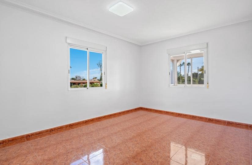 4 chambre Finca/Maison de Campagne à vendre à Dolores avec piscine garage - 560 000 € (Ref: 9539703)