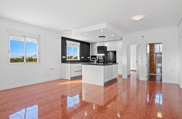 4 soveværelse Finca/Landehus til salg i Dolores med swimmingpool garage - € 560.000 (Ref: 9539703)