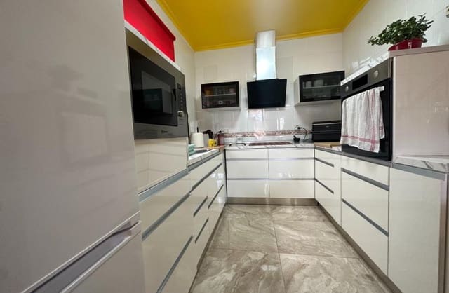 3 soveværelse Byhus til salg i Bigastro med garage - € 165.000 (Ref: 9540569)