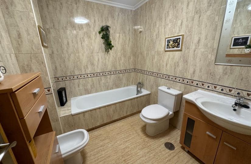 3 soveværelse Byhus til salg i Bigastro med garage - € 165.000 (Ref: 9540569)