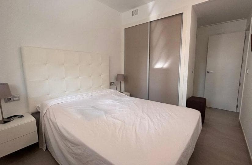 2 soveværelse Lejlighed til salg i La Veleta med swimmingpool garage - € 253.000 (Ref: 9540846)