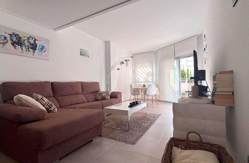 2 soveværelse Lejlighed til salg i La Veleta med swimmingpool garage - € 253.000 (Ref: 9540846)