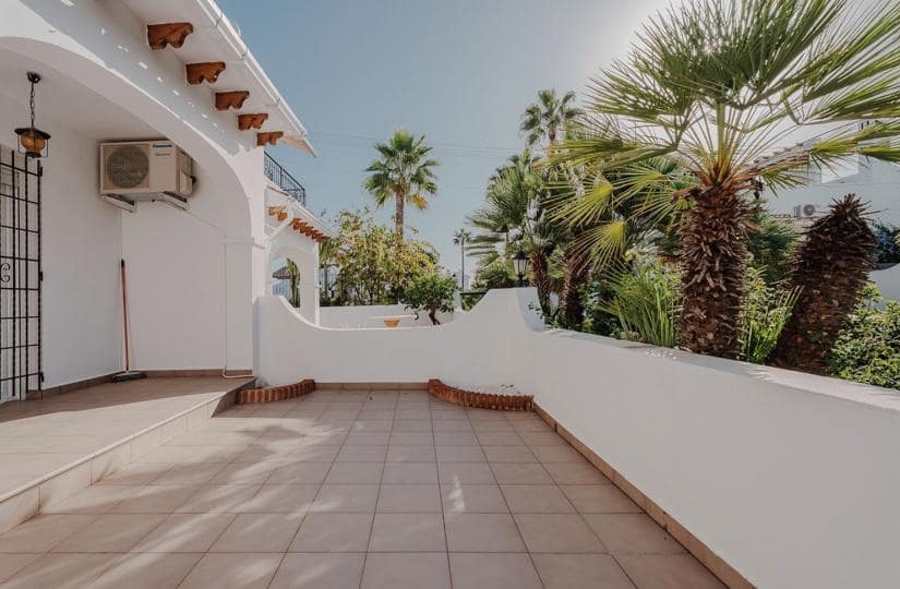 3 slaapkamer Huis te koop in Orihuela Costa met zwembad - € 299.000 (Ref: 9542580)