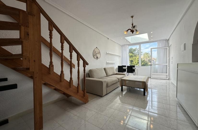 2 soveværelse Lejlighed til salg i La Mata med swimmingpool garage - € 159.000 (Ref: 9550522)