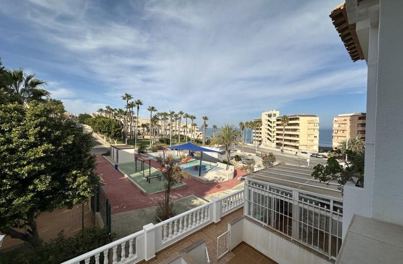 2 soveværelse Lejlighed til salg i La Mata med swimmingpool garage - € 159.000 (Ref: 9550522)