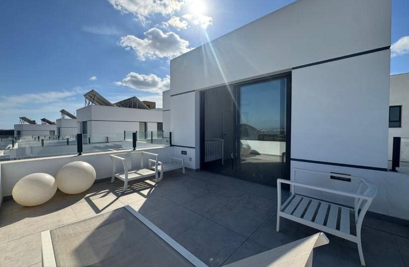 4 soverom Villa til salgs i Pueblo Lucero med svømmebasseng - € 499 077 (Ref: 9576238)