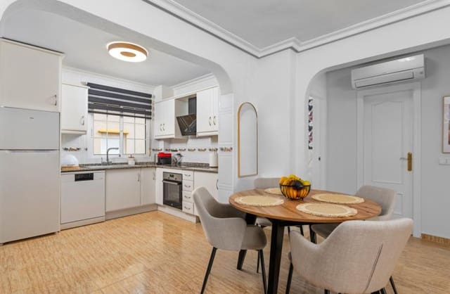 2 makuuhuone Huoneisto myytävänä paikassa Lomas de Cabo Roig - Los Dolses, Orihuela mukana uima-altaan - 179 000 € (Ref: 9639787)