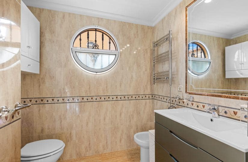 2 makuuhuone Huoneisto myytävänä paikassa Orihuela Costa mukana uima-altaan - 179 000 € (Ref: 9639787)