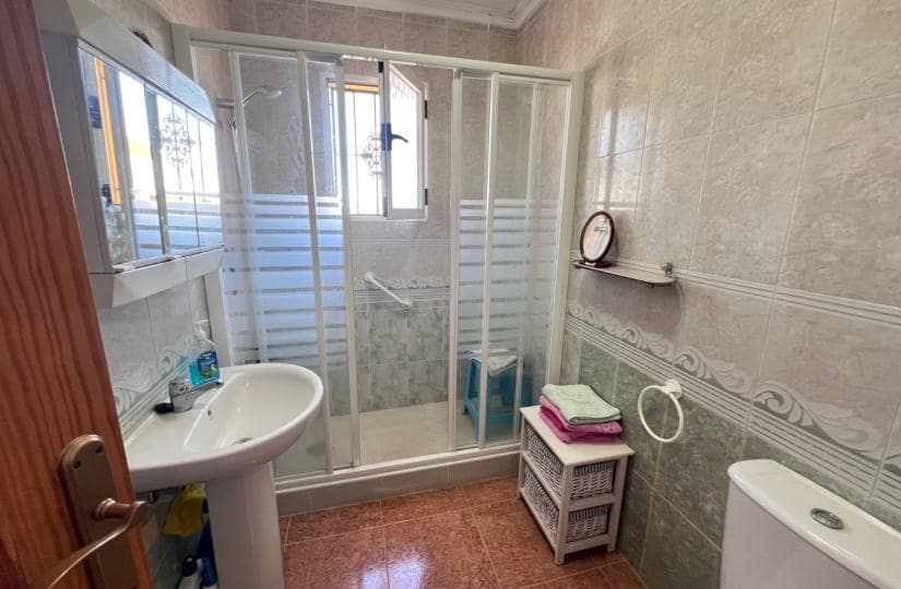 3 camera da letto Villetta Bifamiliare in vendita in Vistabella con piscina garage - 189.000 € (Rif: 9639788)