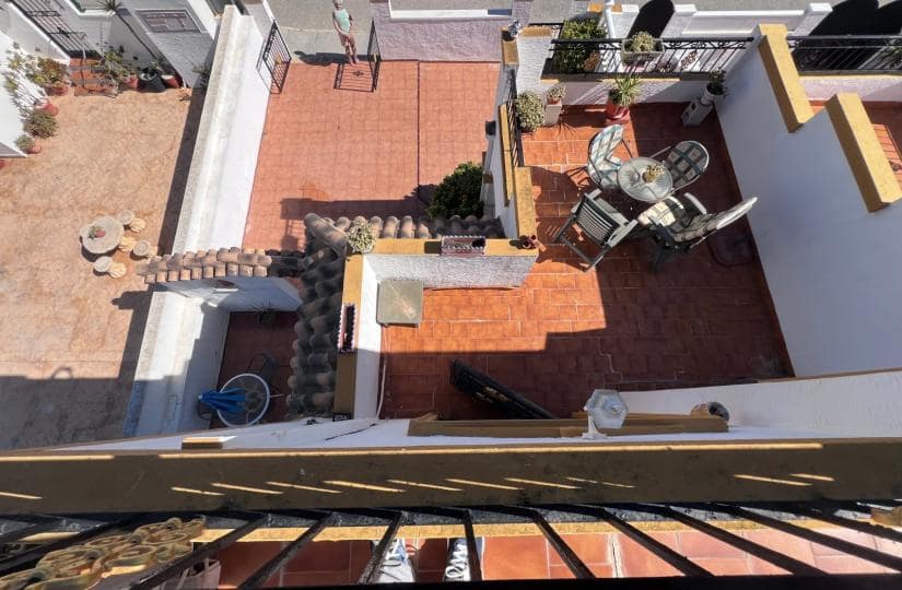 3 camera da letto Villetta Bifamiliare in vendita in Vistabella con piscina garage - 189.000 € (Rif: 9639788)