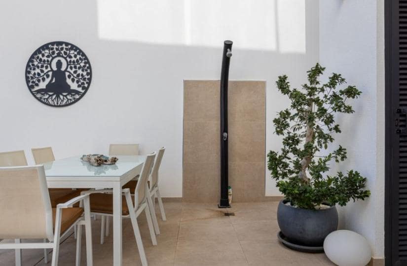 Chalet de 3 habitaciones en Benijófar en venta con piscina garaje - 439.900 € (Ref: 9639789)