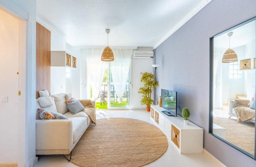 2 soveværelse Byhus til salg i Algorfa med swimmingpool garage - € 155.000 (Ref: 9639790)