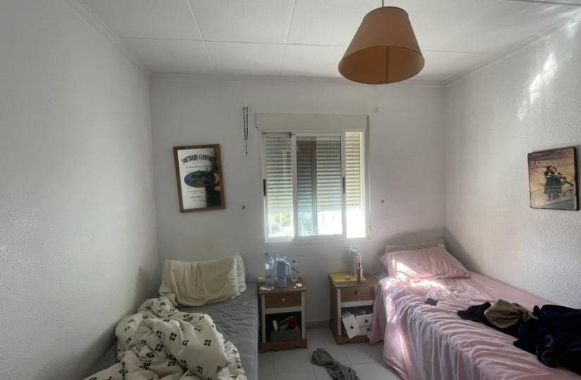 3 makuuhuone Huvila myytävänä paikassa Torrevieja mukana 
autotalli - 268 000 € (Ref: 9639793)