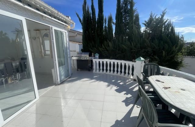 3 makuuhuone Huvila myytävänä paikassa El Chaparral, Torrevieja mukana 
autotalli - 268 000 € (Ref: 9639793)