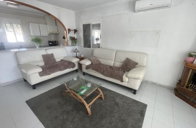 3 makuuhuone Huvila myytävänä paikassa El Chaparral, Torrevieja mukana 
autotalli - 268 000 € (Ref: 9639793)