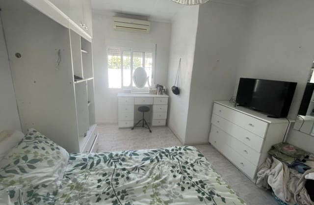 3 makuuhuone Huvila myytävänä paikassa El Chaparral, Torrevieja mukana 
autotalli - 268 000 € (Ref: 9639793)