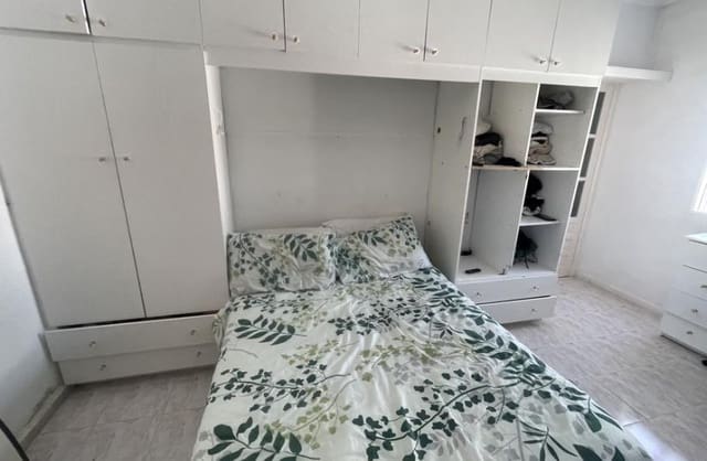 3 makuuhuone Huvila myytävänä paikassa El Chaparral, Torrevieja mukana 
autotalli - 268 000 € (Ref: 9639793)