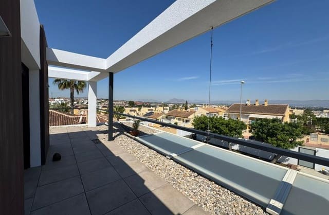 3 soveværelse Villa til salg i Rojales med swimmingpool garage - € 495.410 (Ref: 9639794)