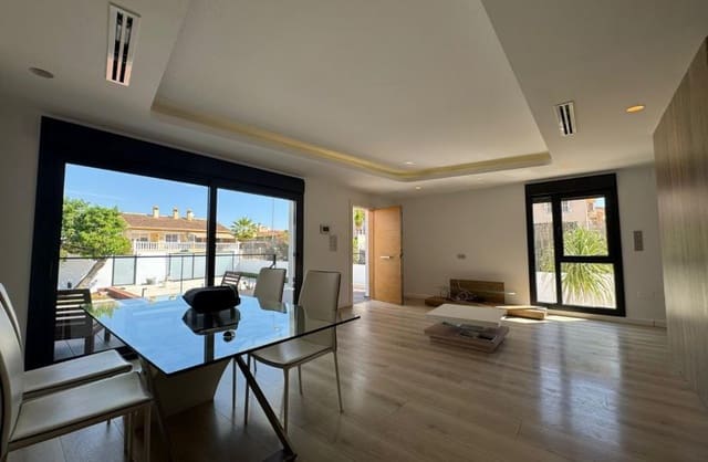 3 soveværelse Villa til salg i Rojales med swimmingpool garage - € 495.410 (Ref: 9639794)