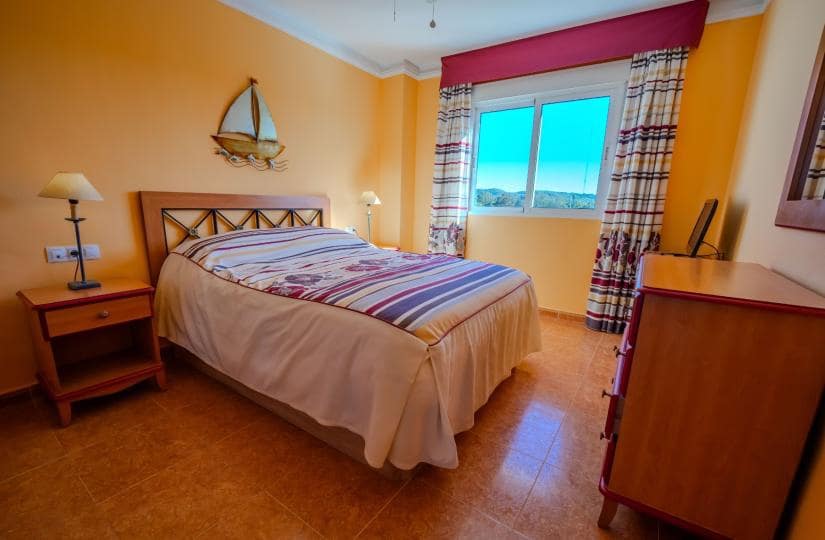 2 soveværelse Lejlighed til salg i Guardamar del Segura med swimmingpool garage - € 169.950 (Ref: 9639798)