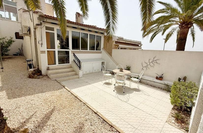 1 makuuhuone Bungalow myytävänä paikassa Ciudad Quesada mukana 
autotalli - 124 900 € (Ref: 9639799)