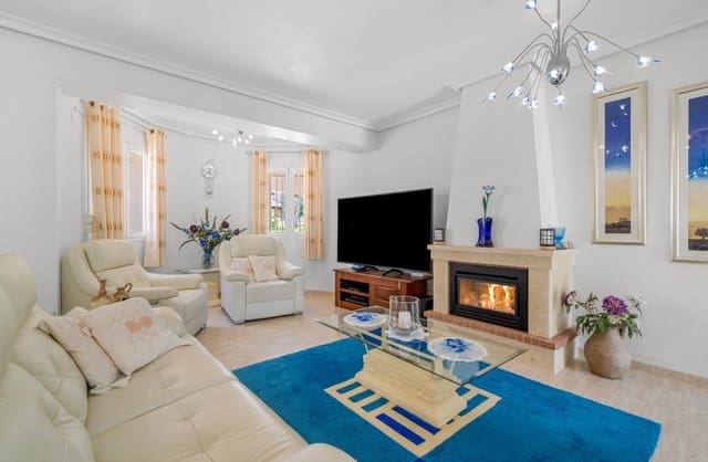 4 sypialnia Willa na sprzedaż w Algorfa z basenem garażem - 585 000 € (Ref: 9639801)