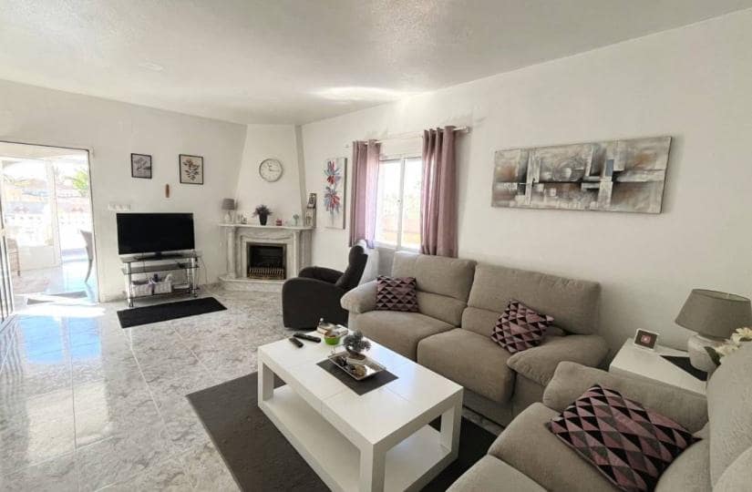 3 bedroom Villa for sale in Monte Azul with pool garage - € 435,000 (Ref: 9639805)