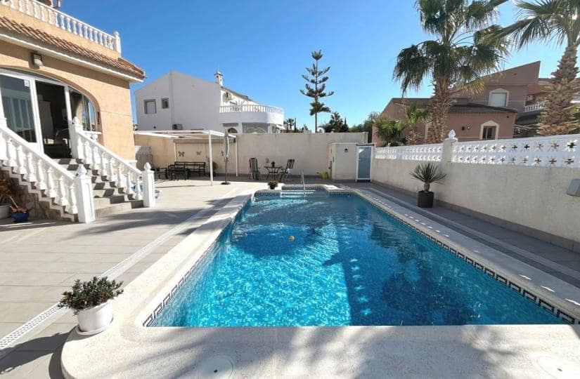 3 bedroom Villa for sale in Monte Azul with pool garage - € 435,000 (Ref: 9639805)