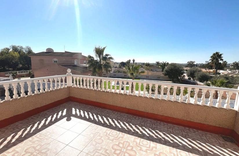 3 bedroom Villa for sale in Monte Azul with pool garage - € 435,000 (Ref: 9639805)
